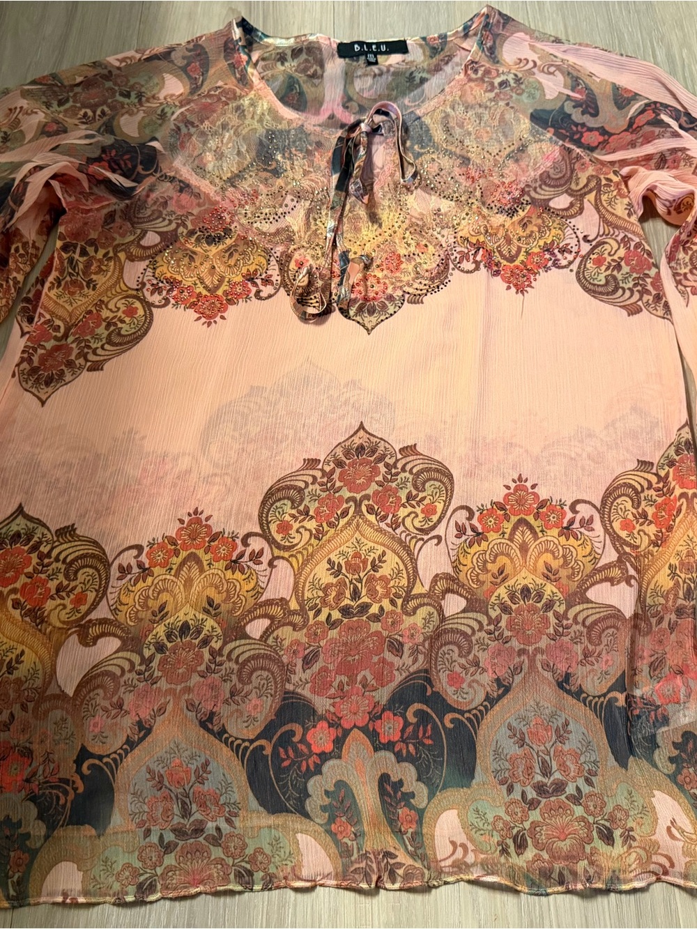 B.L.E.U. (size M)